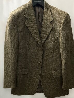 Lubiam Brown Cashmere Textured Sport Coat with Notch Lapels, rare & exclusive